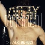 20-06-1979 The Tubes, Fee Waybill backstage at Congreshall at The Hague, The Netherlands.

[keywords]Posed, Eyecontact, Half Length[/keywords]